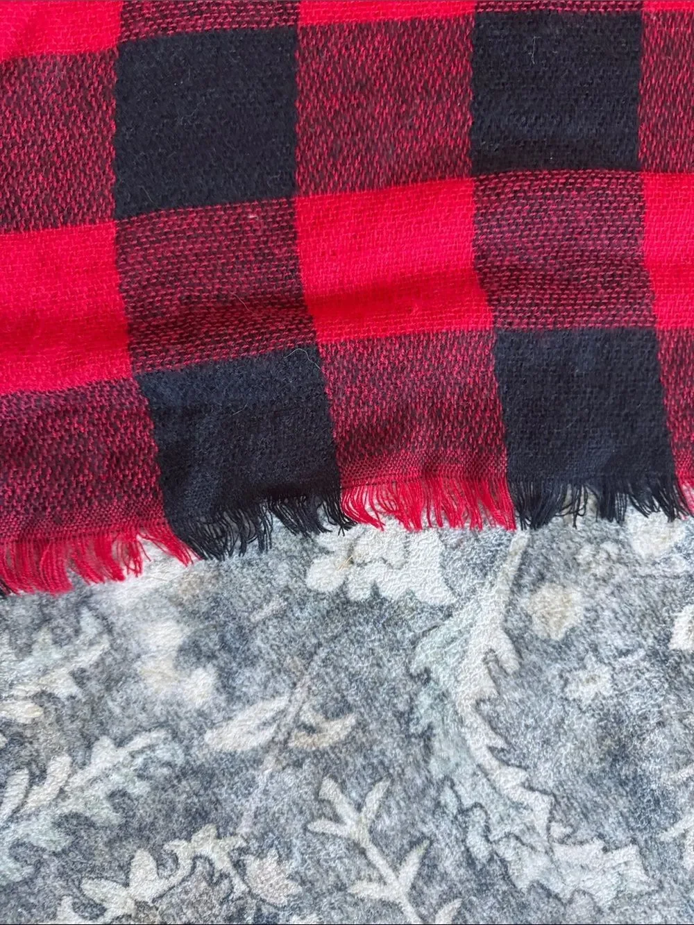 Buffalo Check Throw Blanket - Red and Black